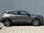 Peugeot 2008 BWJ 2022 | 1.2T 101PK Active Pack NWE DISTRIBUTIE | CLIMA | PDC | NAVI | CRUISE | CARPLAY | LICHTMETAAL |