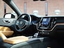Volvo XC60 T6 Recharge AWD Plus Dark | Trekhaak | SOH 100%
