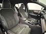 Volvo XC40 Recharge Plus 70 kWh SOH 94,7% | Warmtepomp | Trekhaak | Stoel/Stuurverwarming | Cruise Control adaptief