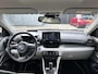 Toyota Yaris 1.5 Hybrid Executive | Rijklaar | Two-Tone | Lederen Bekleding | Head-up Display |