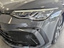 Volkswagen Golf 1.5 eTSI R-Line | Geen import | Panoramadak | Camera | H&K | IQ