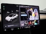 Tesla Model Y Premium Long Range RWD 75 kWh | PANO | ACC | Blindspot | Keyless | Stoelverarming | Lane Assist |