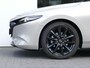 Mazda 3 2.0 e-SkyActiv-X M Hybrid 186 Exclusive-line | Apple Carplay/Android Auto | Adaptieve Cruise | Afneembare Trekhaak | 360 Camera | BOSE | Stoel/Stuurverwarming |
