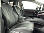 Skoda Enyaq iV 60 | SOH 91% | Apple Carplay | Android Auto | Bluetooth | Buitenspiegels Elektrisch verstel- en Verwarmbaar | Cruise Control Adaptief | Electronic Climate Control | Lichtmetalen Velgen | Navigatiesysteem | trekhaak Elektrisch Uitklapbaar Sportstuur | Lederen Bekleding | Stoelverwarming | Head-up Display | Panoramadak |  Parkeersensor Achter | Stuurwiel Multifunctioneel |