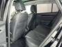 Skoda Enyaq iV 60 | SOH 91% | Apple Carplay | Android Auto | Bluetooth | Buitenspiegels Elektrisch verstel- en Verwarmbaar | Cruise Control Adaptief | Electronic Climate Control | Lichtmetalen Velgen | Navigatiesysteem | trekhaak Elektrisch Uitklapbaar Sportstuur | Lederen Bekleding | Stoelverwarming | Head-up Display | Panoramadak |  Parkeersensor Achter | Stuurwiel Multifunctioneel |