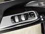 Mercedes-Benz E-klasse Estate AMG 53 4MATIC+ Night Edition | Premium Plus | AMG Nightpakket ll | Winterpakket | Rijassistentiepakket Plus | AIR BALANCE pakket | Trekhaak | AMG Performance stuur | Sluitbekrachtiging | Middenconsole in AMG Carbon | AMG specifieke tankdop | Multicontourstoelen |