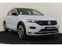 Volkswagen T-Roc 1.5TSI/150PK SPORT R-LINE -EXECUTIVE|CAMERA|ADAP.CRUISE|CAMERA|SPORTCHASSIS|ZWART-DAK|19"