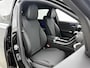 Mercedes-Benz C-klasse 300 e Business Solution | Trekhaak | Warmtewerend, donkergetint glas | GUARD 360° Plus | Smartphone-integratie | Sierdelen diamantpatroon zilvergrijs | Stoelverwarming |