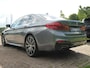 BMW 5-Serie 530e M Sport | Schuif-/kanteldak | Adaptive cruise control | 20 inch velgen |  Leder Dakota/cognac | 360 graden camera | Comfort stoelen | Stoelverwarming / Ventilatie | Head Up Display | Bowers & Wilkins | Keyless entry