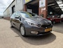 Kia Ceed Cee'd Sportswagon 1.6 GDI Plus Pack, Trekh, Camera, Navi, Airco-ACC