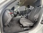 BMW 3-Serie 320i Executive / Volledig BMW Dealeronderhouden / Sport-Line / PDC / Bluetooth / Navigatie / BOVAG Garantie /
