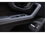 Lamborghini Urus 4.0 V8 Hybrid SE | Verde Hydra Matt | Interior Carbon Pack | 5Y Maintanance Pack