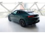 Lamborghini Urus 4.0 V8 Hybrid SE | Verde Hydra Matt | Interior Carbon Pack | 5Y Maintanance Pack