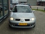 Renault Megane Grand Tour 1.6-16V Dynamique Luxe *NETTE AUTO* *APK T/M 02-03-2027*