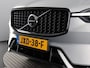 Volvo XC60 2.0 T6 Plug-in hybrid AWD Plus Dark SOH100% (Pano / 360 Cam / H&K / Winterpakket / All season)