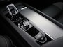 Volvo XC60 2.0 T6 Plug-in hybrid AWD Plus Dark SOH100% (Pano / 360 Cam / H&K / Winterpakket / All season)