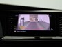 Volkswagen Transporter 2.0 TDI L2H1 Bulli 150PK | Automaat | Dubbele Cabine | Trekhaak | Parkeersensoren Voor + Achter | Achteruitrijcamera | Adaptive Cruise Control | Multifunctioneel Stuurwiel | Voorruit Verwarming | Leer | Airco |