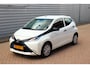 Toyota Aygo 1.0 VVT-i x-fun O.a: Radio, USB, Bluetooth, Airco, C.V., Rijklaar, Etc. All-in prijs!