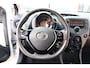 Toyota Aygo 1.0 VVT-i x-fun O.a: Radio, USB, Bluetooth, Airco, C.V., Rijklaar, Etc. All-in prijs!