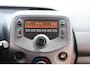 Toyota Aygo 1.0 VVT-i x-fun O.a: Radio, USB, Bluetooth, Airco, C.V., Rijklaar, Etc. All-in prijs!
