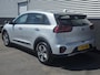 Kia Niro Hybrid 1.6 GDi DynamicLine Nieuw geleverd, Dealeronderhouden, 1e eign. Navigatie, Adaptieve cruise control, Achteruitrijcamera, Parkeersensoren