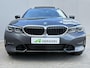 BMW 3-Serie Touring 330e High Executive / Sport Line / Safety-Pack / Comfort Access pakket / Stoelverwarming / Elektrische achterklep / Elektrisch schuif-/kanteldak /