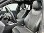 BMW 3-Serie Touring 330e High Executive / Sport Line / Safety-Pack / Comfort Access pakket / Stoelverwarming / Elektrische achterklep / Elektrisch schuif-/kanteldak /