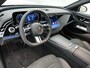 Mercedes-Benz E-klasse 300 e Sport Edition | Nightpakket | Parkeerpakket | Memorypakket | Trekhaak | Panoramaschuifdak | 360° camera | 20-inch multispaak AMG velgen | GUARD 360° | Warmtewerend, donkergetint glas |