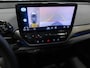 Volkswagen ID.4 Pro 77 kWh / 204pk / Panorama dak / Trekhaak / Head-up display /