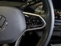 Volkswagen ID.4 Pro 77 kWh / 204pk / Panorama dak / Trekhaak / Head-up display /
