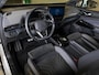 Volkswagen ID.4 Pro 77 kWh / 204pk / Panorama dak / Trekhaak / Head-up display /