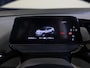 Volkswagen ID.4 Pro 77 kWh / 204pk / Panorama dak / Trekhaak / Head-up display /