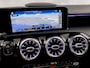 Mercedes-Benz A-klasse 250 AMG Sport 224Pk Automaat (PANORAMADAK, MEMORY SEATS, 360 CAMERA, BURMESTER, GROOT NAVI, SFEERVERLICHTING, WIDESCREEN, ADAPTIVE CRUISE, NIEUWSTAAT)