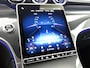 Mercedes-Benz GLC 300e 4MATIC Business Solution AMG | Advanced plus | Nightpakket | Parkeerpakket met achteruitcamera | Trekhaak | Middenconsole metaalstructuur | 19” vijfspaaks lichtmetalen AMG-velgen | URBAN GUARD Plus | Warmtewerend, donkergetint glas |