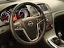 Opel Insignia 1.6 T Cosmo - ORIGINEEL NEDERLANDSE AUTO - PARKEER SENSOREN VOOR EN ACHTER - NAVIGATIE - CRUISE CONTROL - BLUETOOTH - 6 VERSNELLINGEN