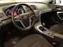 Opel Insignia 1.6 T Cosmo - ORIGINEEL NEDERLANDSE AUTO - PARKEER SENSOREN VOOR EN ACHTER - NAVIGATIE - CRUISE CONTROL - BLUETOOTH - 6 VERSNELLINGEN