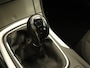Opel Insignia 1.6 T Cosmo - ORIGINEEL NEDERLANDSE AUTO - PARKEER SENSOREN VOOR EN ACHTER - NAVIGATIE - CRUISE CONTROL - BLUETOOTH - 6 VERSNELLINGEN