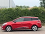 Renault Clio Estate 0.9 TCe Limited| Rouge Flamme | Airco | Cruise Control | Zuinig & Ruim | Keurig
