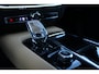 Volvo V60 T6 Plug-in hybrid AWD Plus Dark | Panoramadak | Head-Up Display | 360 Graden Camera | Extra Getint Glas | 20'' Lichtmetalen Velgen | Geventileerde Voorstoelen | Apple Carplay/ Android Auto