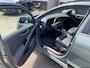 Kia Niro Hybrid 1.6 GDi DynamicPlusLine Navigatie, Dodehoekdetectie, Elek. bestuurdersstoel, Stoel- & stuurverwarming, navigatie, Apple CarPlay/Android Auto, vol luxe!