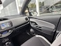 Toyota Yaris 1.5 Hybrid Dynamic Bi-Tone NAVI,CLIMA,STOELVERWARMING