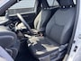 Toyota Yaris Cross 1.5 Hybrid Dynamic PLUS Dodehoekdetectie, Stoelverwarming, Parkeersensoren voor + achter, LMV, LED, Smart Key, Privacy glass, Elek. inklapbare spiegels