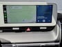 Hyundai Ioniq 5 Style 58 kWh / SOH 100% / Dealer onderhouden / Fabrieksgarantie tot 04-2028 / warmtepomp / CCS snelladen / WLTP bereik 384 km bereik stad 587 km / Stuur- & Stoelverwarming / Achteruitrijcamera / cruise control adaptief / Apple Carplay Android Auto /