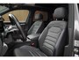Volkswagen Touareg 3.0TSi/462pk Hybrid 4MOTION R Blackstyle|2023|Panoramadak|Leder|Luchtvering|LED|Trekhaak|PDC+360Camera+Assist|Memory-stoelen|22"Estoril|Servo-sluiting|Nachtzicht|Head-up|VOL!