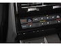 Volkswagen Touareg 3.0TSi/462pk Hybrid 4MOTION R Blackstyle|2023|Panoramadak|Leder|Luchtvering|LED|Trekhaak|PDC+360Camera+Assist|Memory-stoelen|22"Estoril|Servo-sluiting|Nachtzicht|Head-up|VOL!