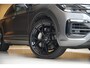 Volkswagen Touareg 3.0TSi/462pk Hybrid 4MOTION R Blackstyle|2023|Panoramadak|Leder|Luchtvering|LED|Trekhaak|PDC+360Camera+Assist|Memory-stoelen|22"Estoril|Servo-sluiting|Nachtzicht|Head-up|VOL!