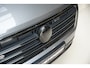Volkswagen Touareg 3.0TSi/462pk Hybrid 4MOTION R Blackstyle|2023|Panoramadak|Leder|Luchtvering|LED|Trekhaak|PDC+360Camera+Assist|Memory-stoelen|22"Estoril|Servo-sluiting|Nachtzicht|Head-up|VOL!