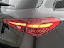 Mercedes-Benz C-klasse 300 e 140 Years Edition | Comfortpakket Plus | Winterpakket | Parkeerpakket met 360°-camera | Panoramaschuifdak | DISTRONIC | 19" multispaaks lichtmetalen AMG-velgen | GUARD 360° Plus | Warmtewerend, donkergetint glas |