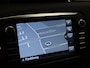 Toyota Yaris 1.5 Hybrid Premium - ORIGINEEL NEDERLANDSE AUTO - PANORAMADAK - PARKEERSENSOREN VOOR EN ACHTER - KEYLESS ENTRY & START - NAVIGATIE - ACHTERUITRIJ CAMERA - HOMMEL ONDERHOUDEN