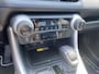 Toyota RAV4 2.5 Hybrid Bi-Tone Vol luxe! JBL, 360° camera, stuurverwarming, dodehoekdetectie, stoelverwarming, navigatie, Apple CarPlay/Android Auto